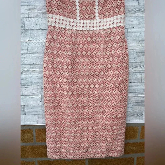 Shoshanna Eyelet Coral and Ivory Stacie Sheath Dress size 6 - Picture 5 of 15
